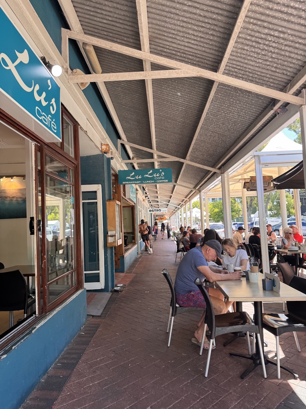 Alfresco tables under cover along the Rockingham foreshore
